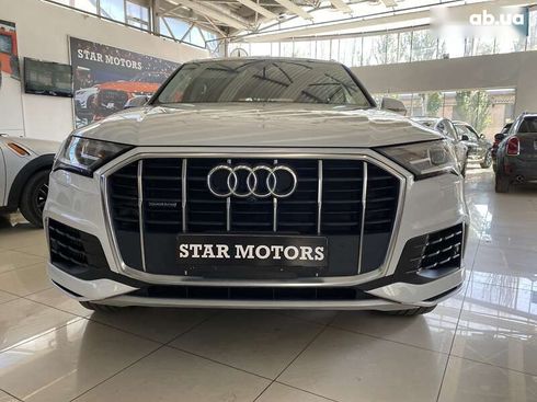 Audi Q7 2020 - фото 5