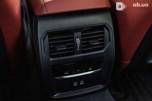 BMW i4 2023 - фото 18