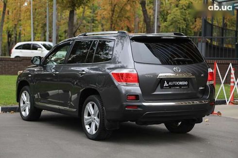 Toyota Highlander 2012 - фото 4