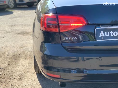 Volkswagen Jetta 2016 черный - фото 13