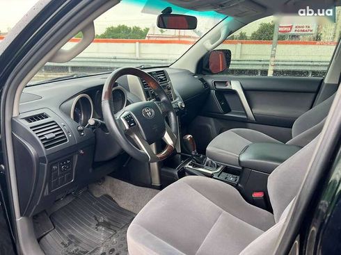 Toyota Land Cruiser Prado 2010 - фото 18