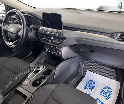 Ford Focus 2018 - фото 16