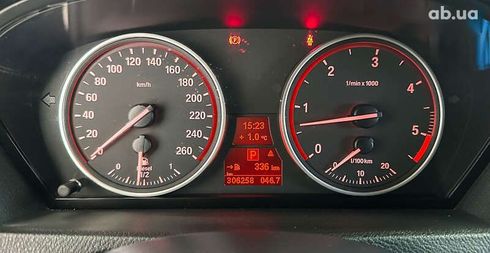 BMW X5 2011 - фото 15