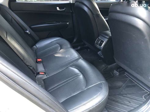 Kia K5 2017 - фото 15