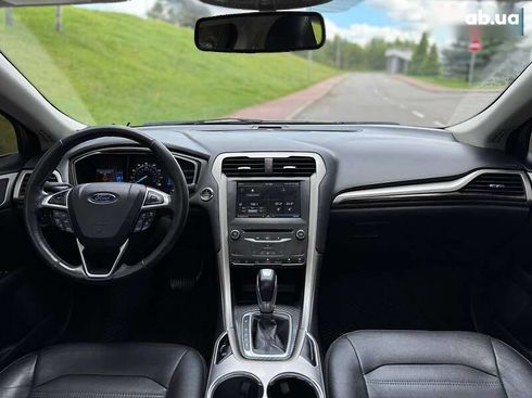 Ford Fusion 2015 - фото 26