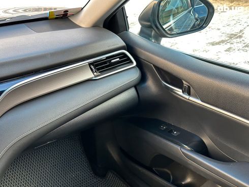 Toyota Camry 2018 черный - фото 26