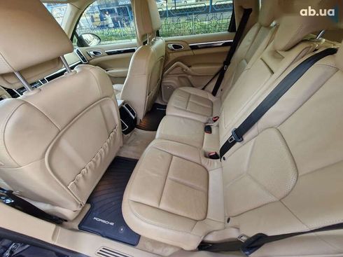 Porsche Cayenne 2013 - фото 12
