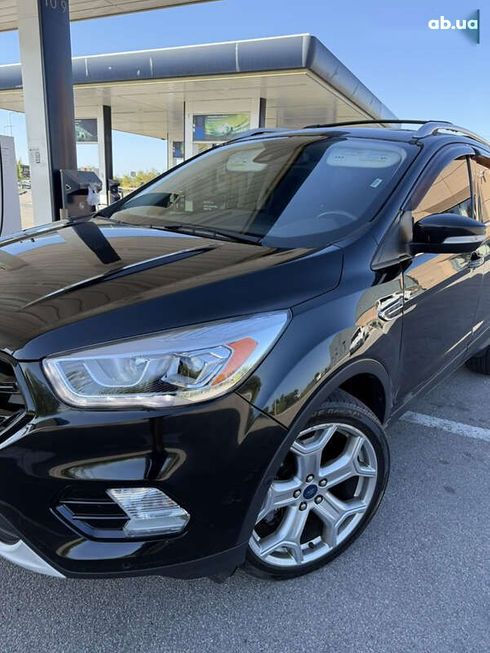 Ford Escape 2019 - фото 10
