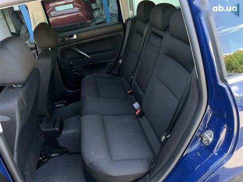 Volkswagen Passat 2003 - фото 27