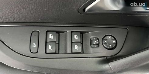 Peugeot 2008 2022 - фото 23