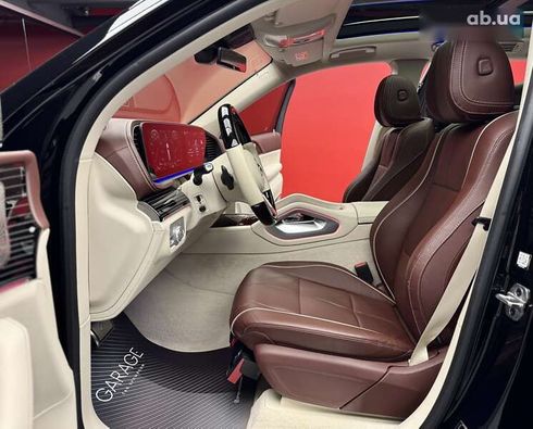 Mercedes-Benz Maybach S-Class 2021 - фото 26
