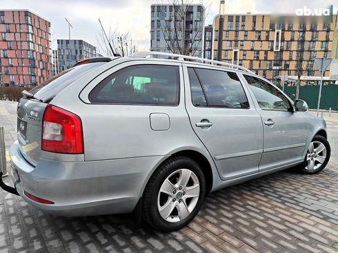 Skoda Octavia 2012 - фото 20