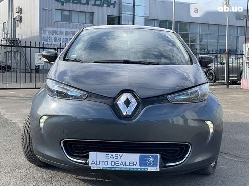 Renault Zoe 2017 - фото 2