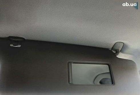 Skoda Fabia 2003 - фото 24