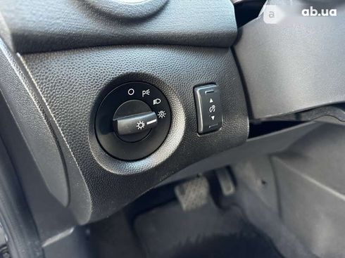 Ford Fiesta 2019 - фото 17