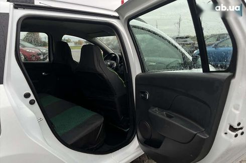 Renault Logan 2019 - фото 12