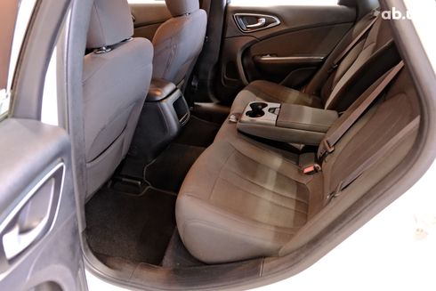 Chrysler 200 2014 белый - фото 8