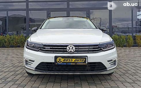 Volkswagen Passat 2018 - фото 2