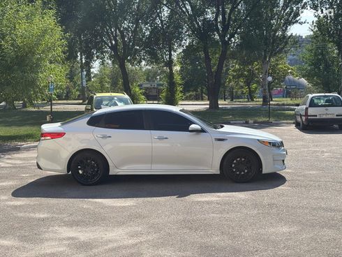 Kia Optima 2016 белый - фото 6