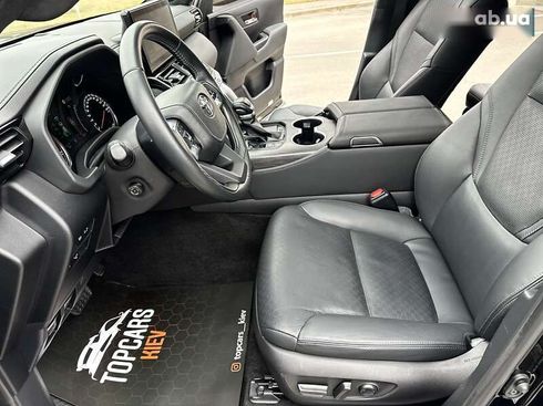 Toyota Land Cruiser 2021 - фото 25