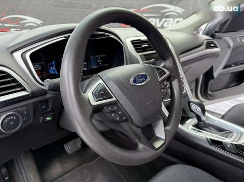 Ford Fusion 2016 - фото 23