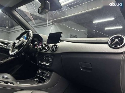 Mercedes-Benz B-Класс 2015 - фото 14