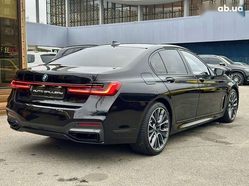 BMW 7 серия 2022 - фото 2