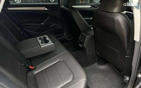 Volkswagen Passat 2021 - фото 18