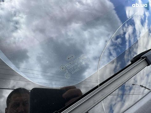 Kia Cerato 2011 - фото 14