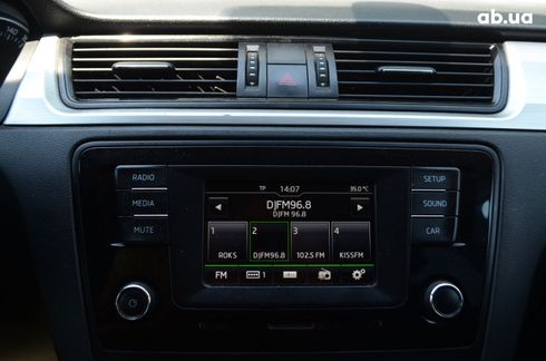 Skoda Rapid 2016 красный - фото 16