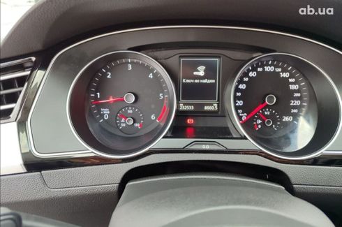 Volkswagen Passat 2016 черный - фото 15