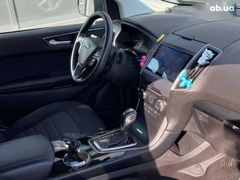 Ford Edge 2018 - фото 20