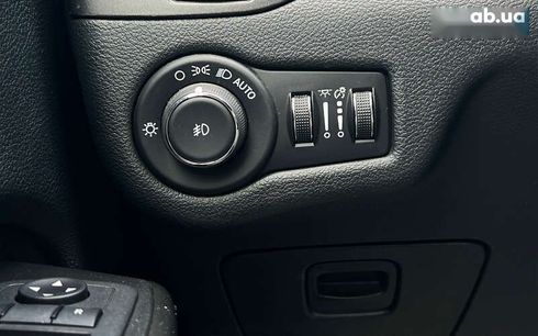 Jeep Cherokee 2019 - фото 23