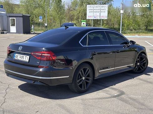 Volkswagen Passat 2017 - фото 27