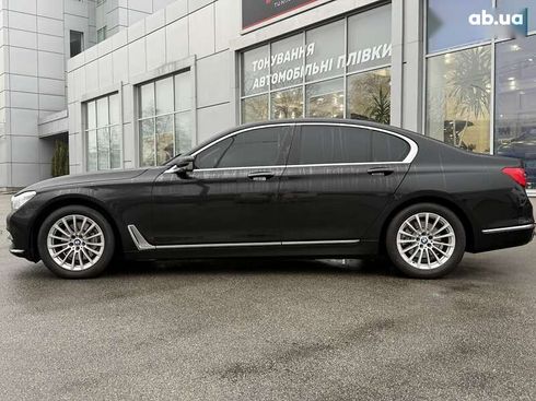 BMW 7 серия 2017 - фото 4