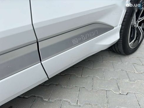 Audi Q4 e-tron 2025 - фото 14