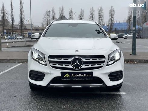 Mercedes-Benz GLA-Класс 2018 - фото 3