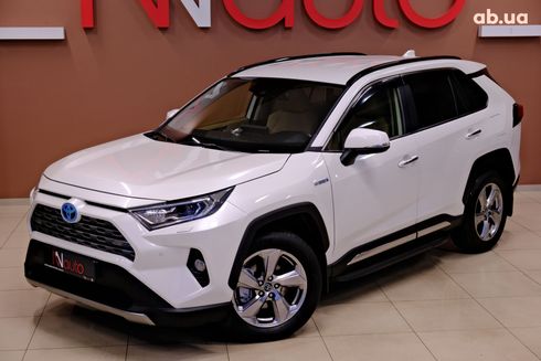 Toyota RAV4 Hybrid 2019 белый - фото 2