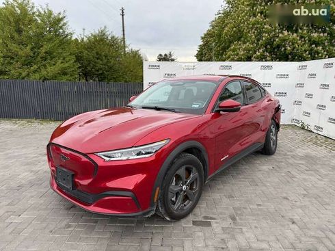 Ford Mustang Mach-E 2022 - фото 2