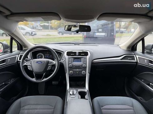 Ford Fusion 2017 - фото 9