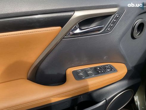 Lexus RX 2021 - фото 19