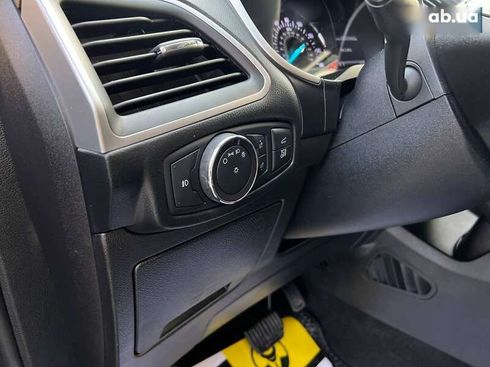 Ford Edge 2018 - фото 18