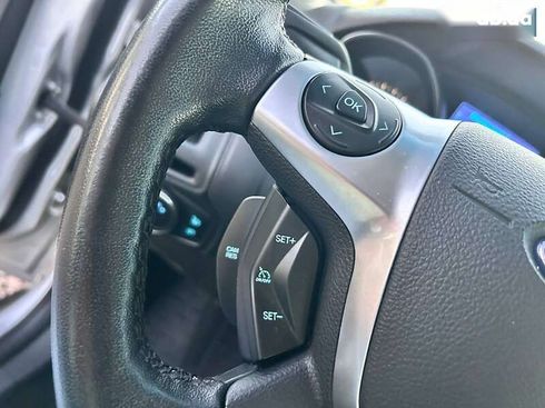 Ford Focus 2013 - фото 16