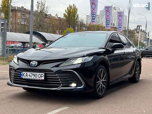 Toyota Camry 2023 - фото 6