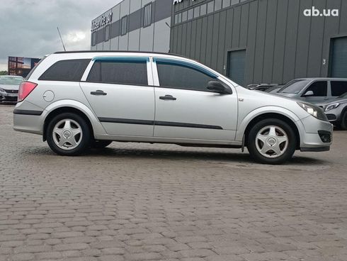 Opel Astra 2006 серый - фото 5