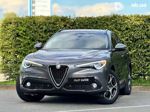 Alfa Romeo Stelvio 2017 - фото 22