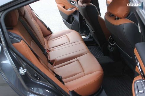 Subaru Legacy 2021 - фото 24