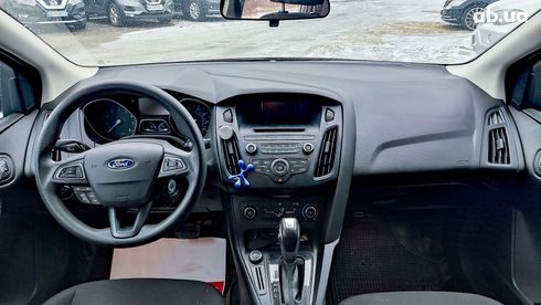 Ford Focus 2016 серый - фото 12
