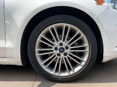 Ford Fusion 2016 - фото 21