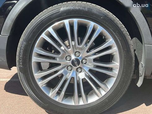 Lincoln MKX 2018 - фото 17